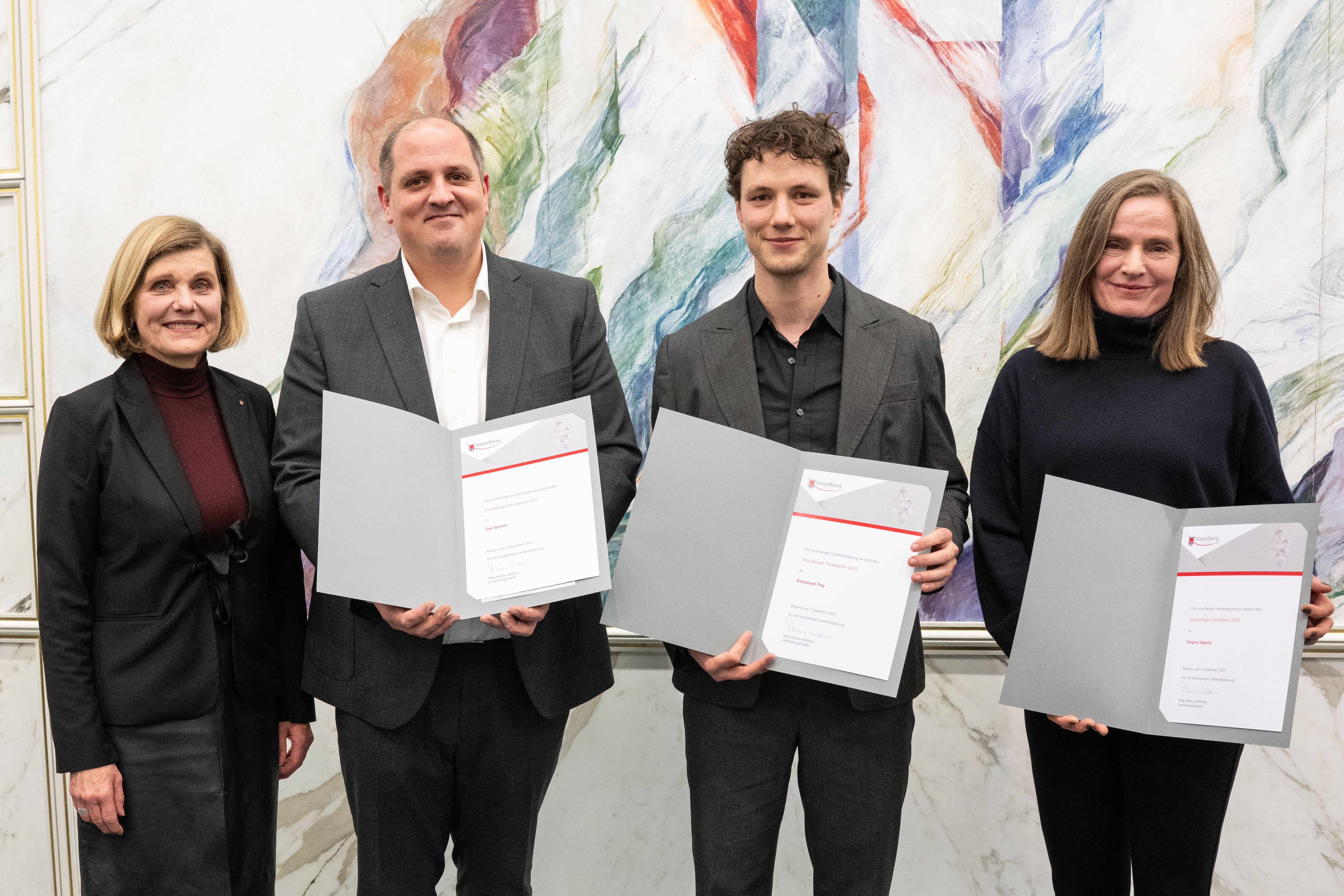 Landesrätin Schöbi-Fink überreichte Ehren- und Förderpreise 2025 für Vorarlberger KünstlerInnen